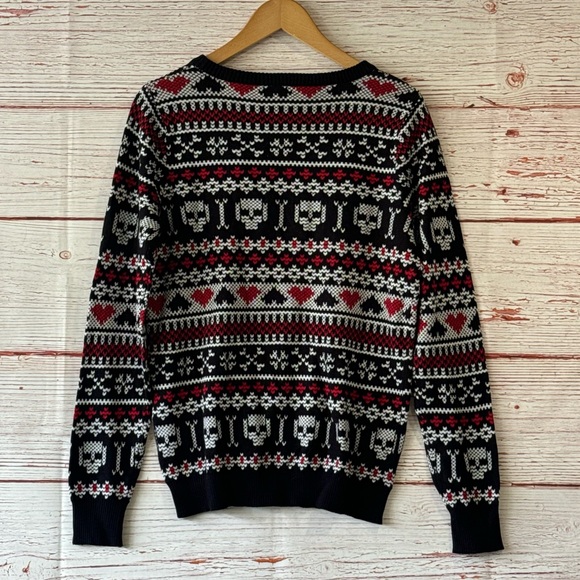 NWT Dolls Kill Too Fast Skull Hearts Sweater Sz S - Picture 8 of 11